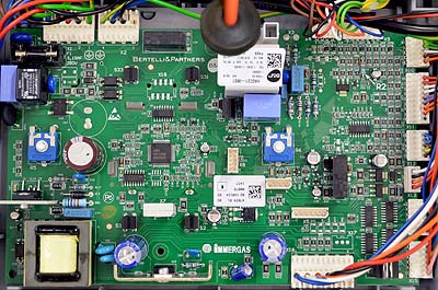 al intec2 35 j44313 pcb insitu  .jpg